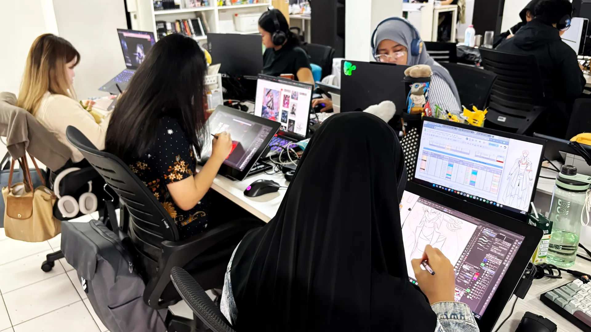 Hive Kreasi Internasional Studio